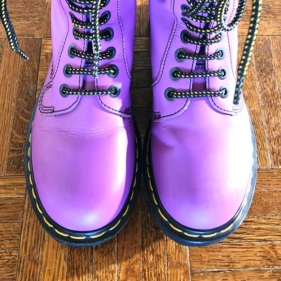 Made in England Doc Marten boot - Picture 10 of 10